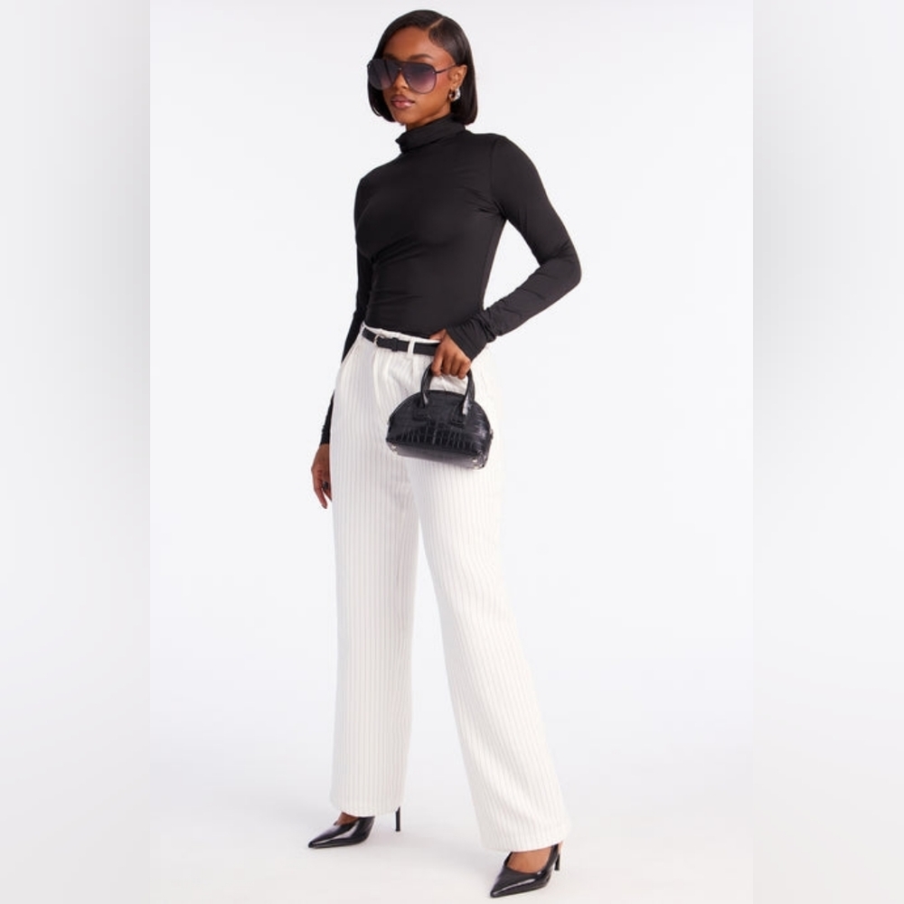 Make A Statement Belted Pinstripe Trouser Pant 31.5 - Off White (S)